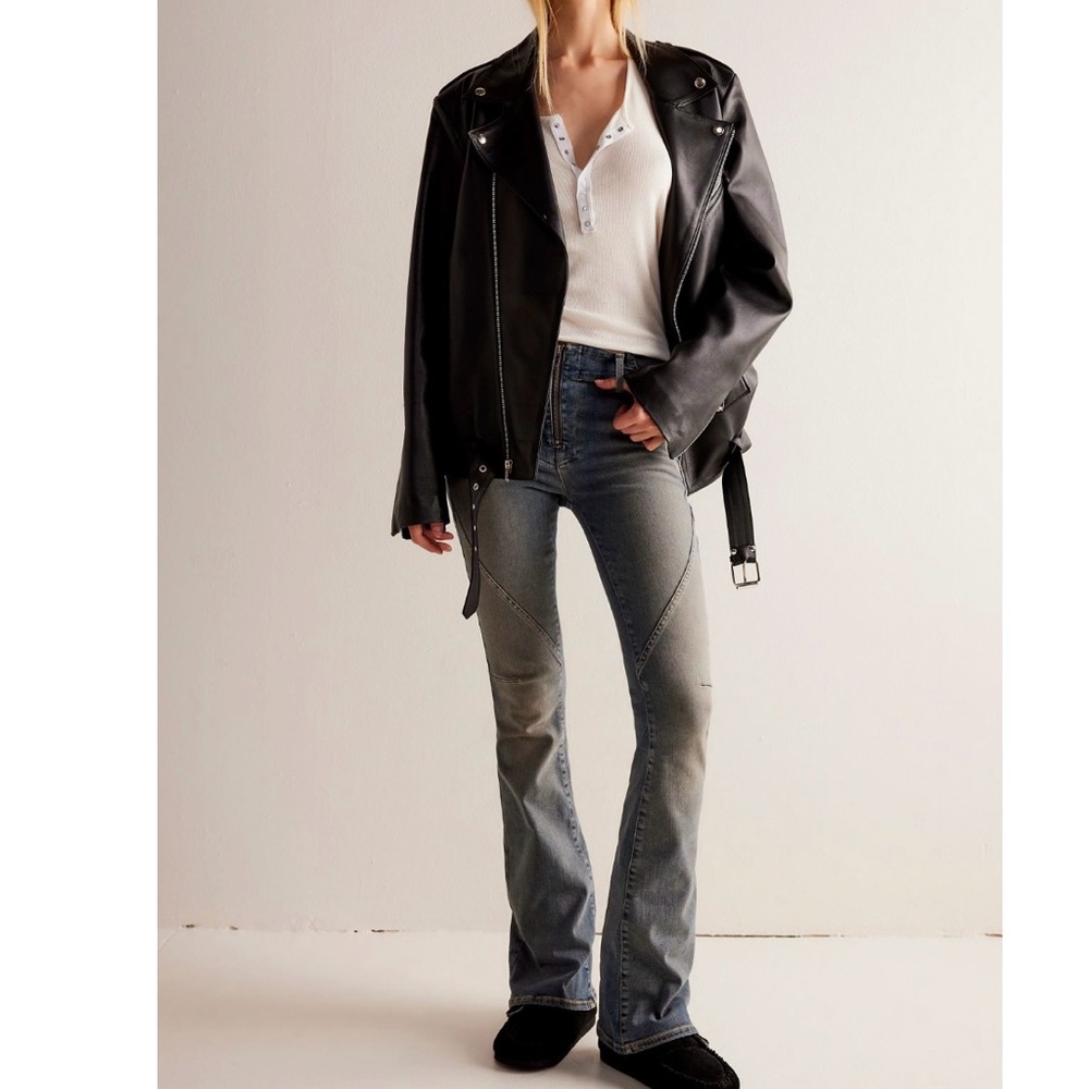 COPY - We The Free Mamba Mid Rise Flare Jeans